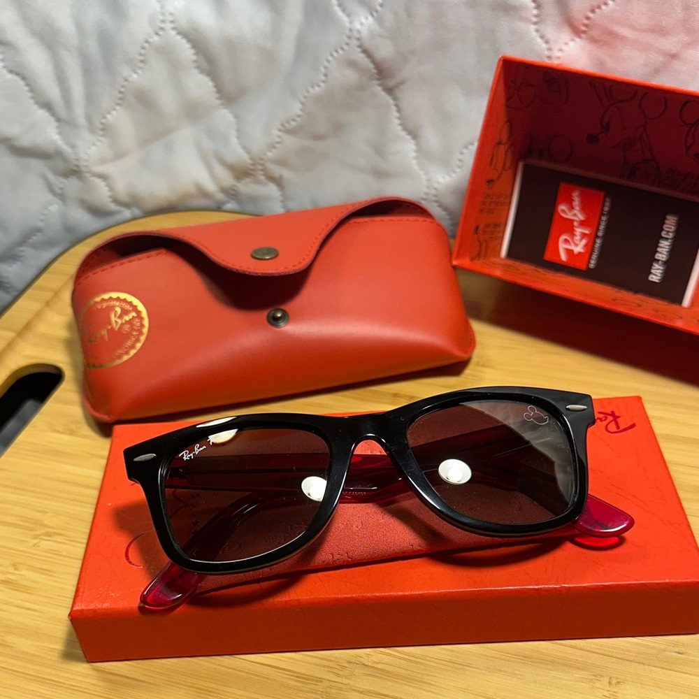 Ray-Ban Black and Red Mickey Sunglasses - Picture 7 of 7